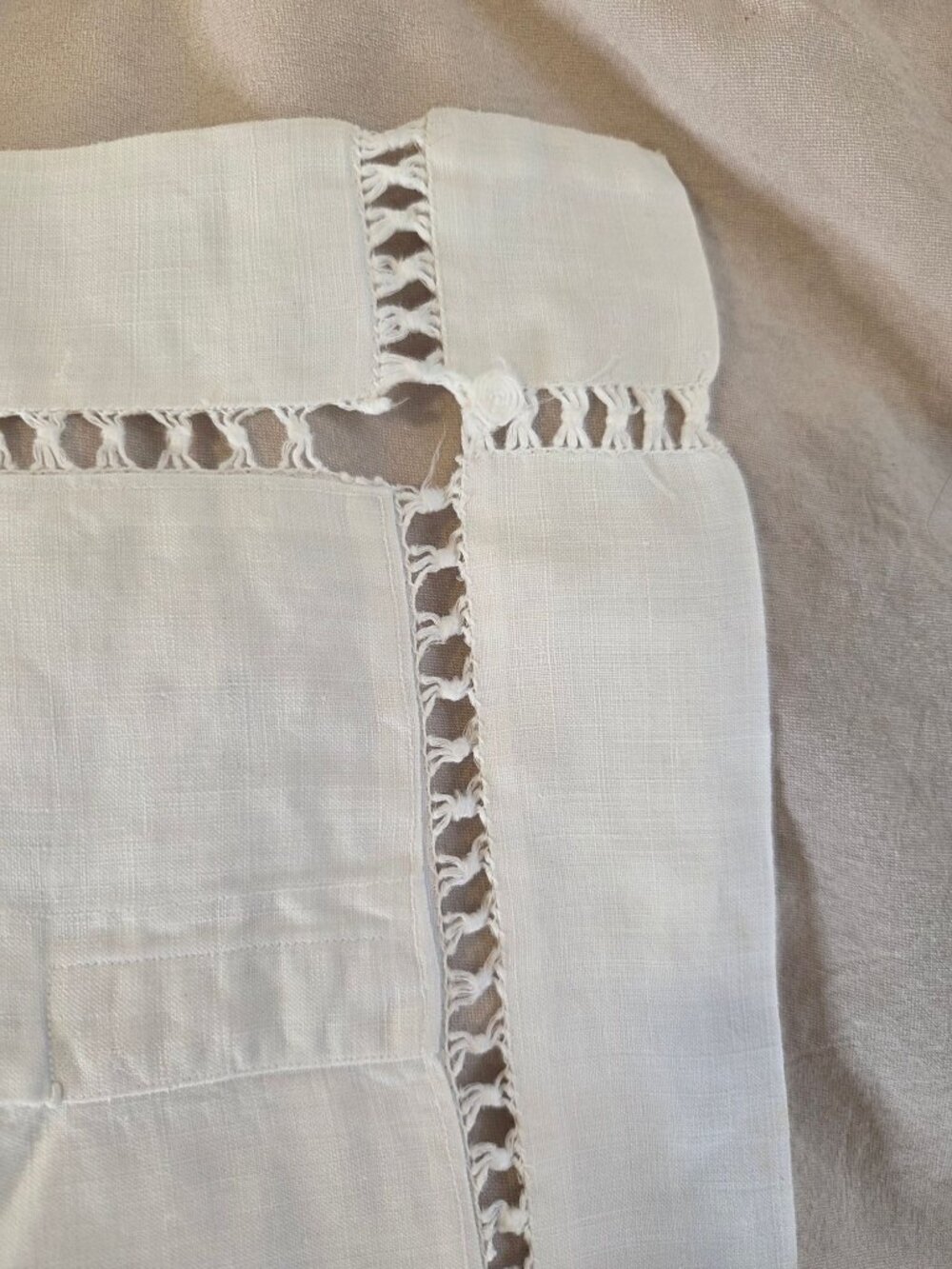 ANTIQ French Mono Euro Sham Pillow Cutwork Button Closure White Linen Embroidery - Picture 5 of 11